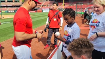 Walker Clinic Kids get Cardinals Game Day Experience